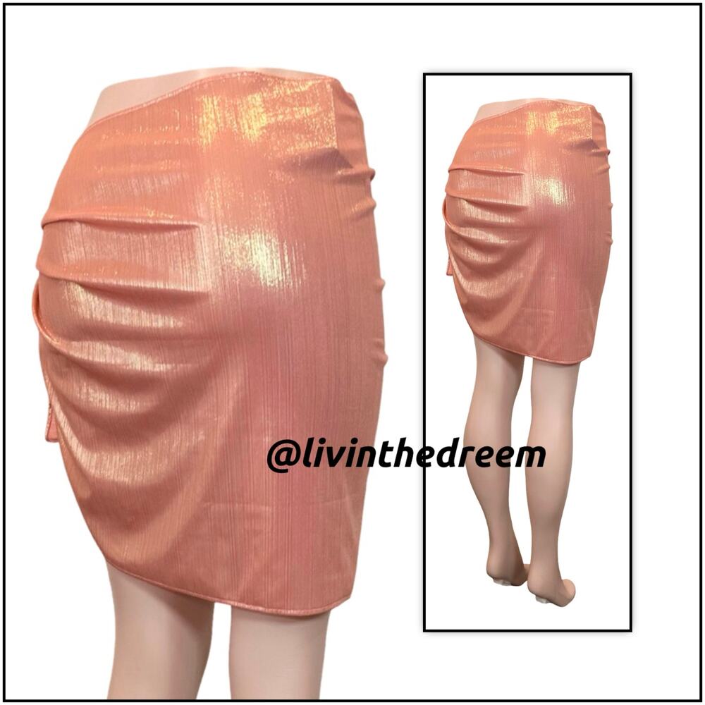 Moda Minx Shimmering Lights Short Sarong $59 - Picture 9 of 13